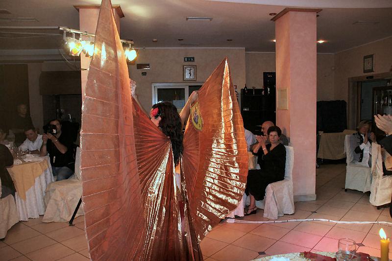 Cenone la danzatrice del ventre 6.jpg